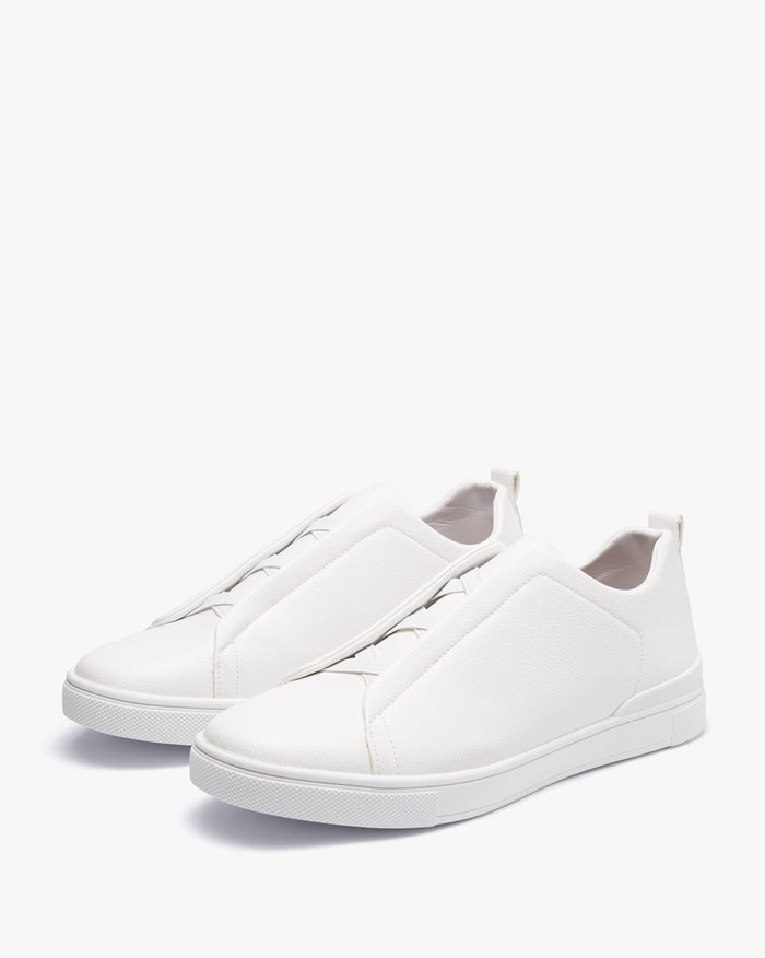 حذاء كاجوال رجالي جلد فاخر (أبيض)