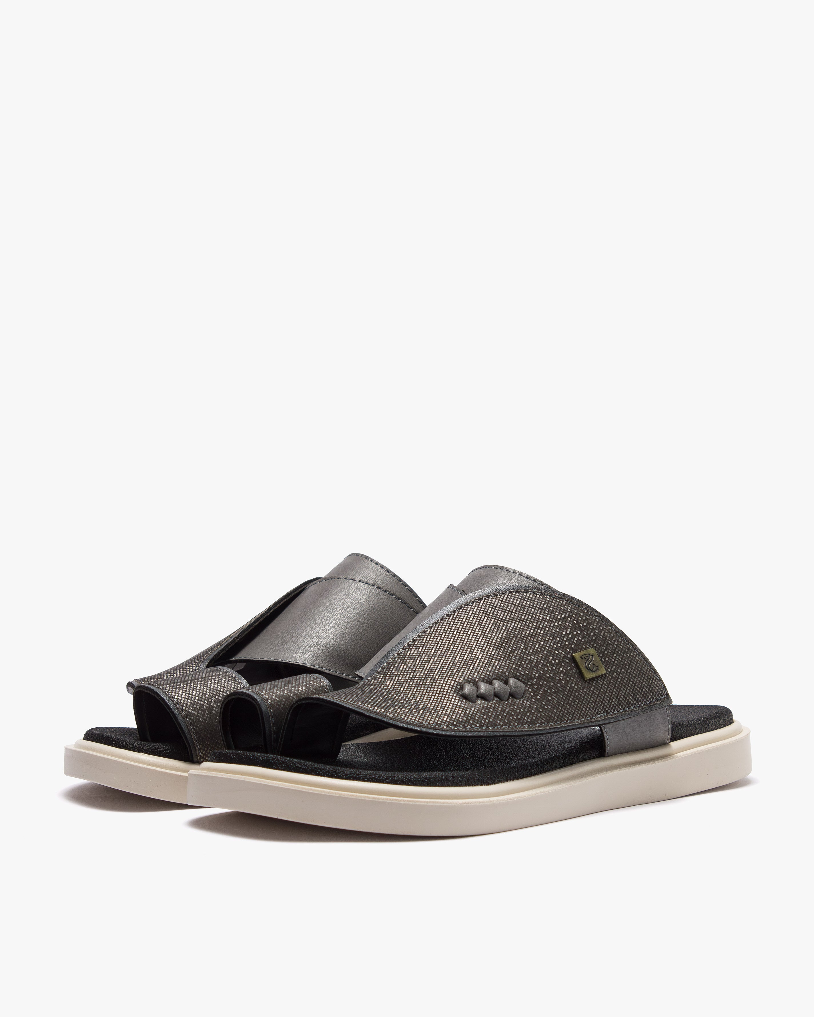 نعال شرقي عصري منقط نجوم (رصاصي&بيج)