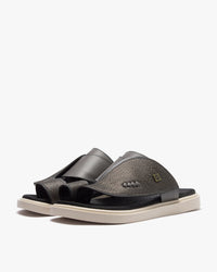 نعال شرقي عصري منقط نجوم (رصاصي&بيج)