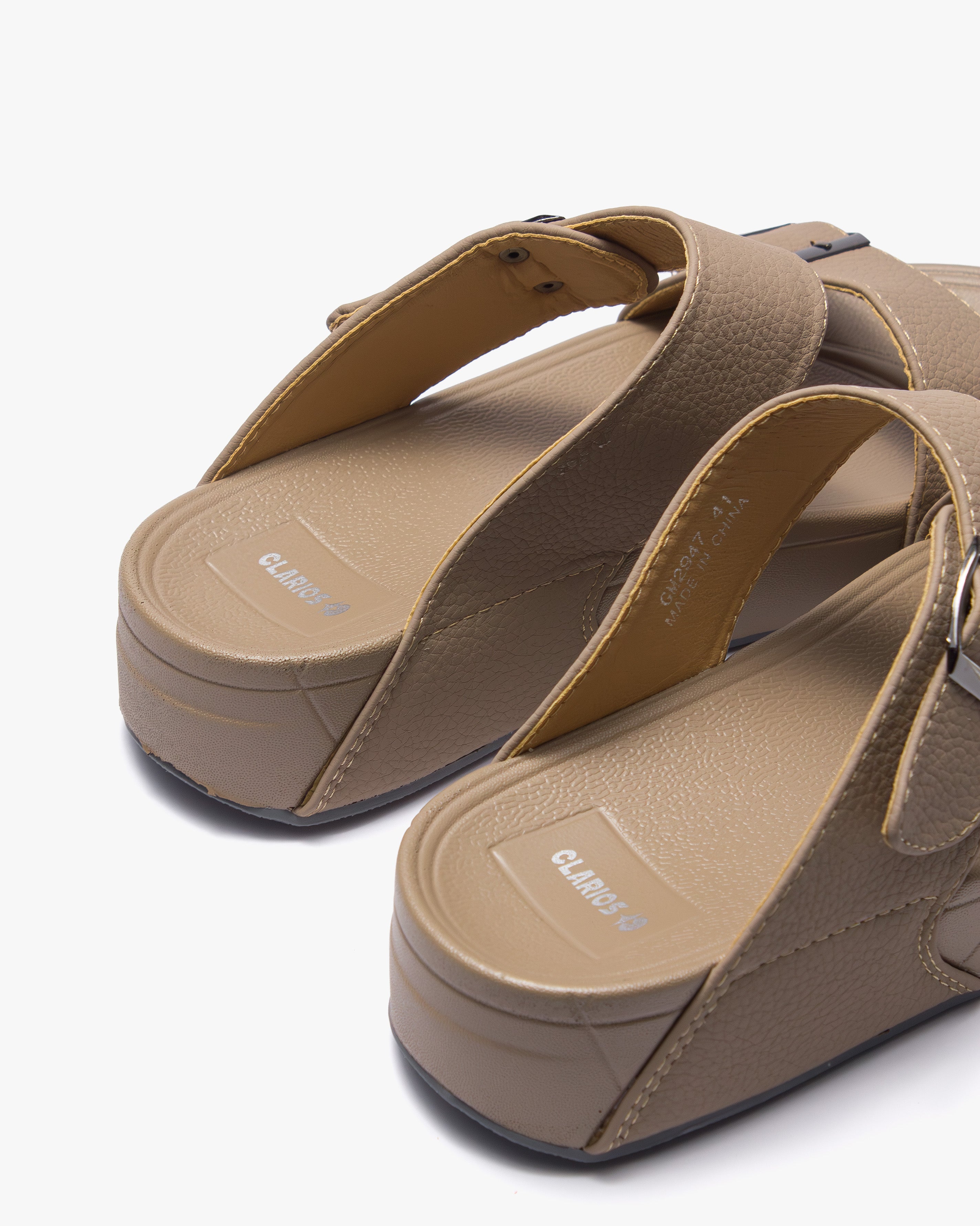 نعال رجالي بإبزيم (بيج)