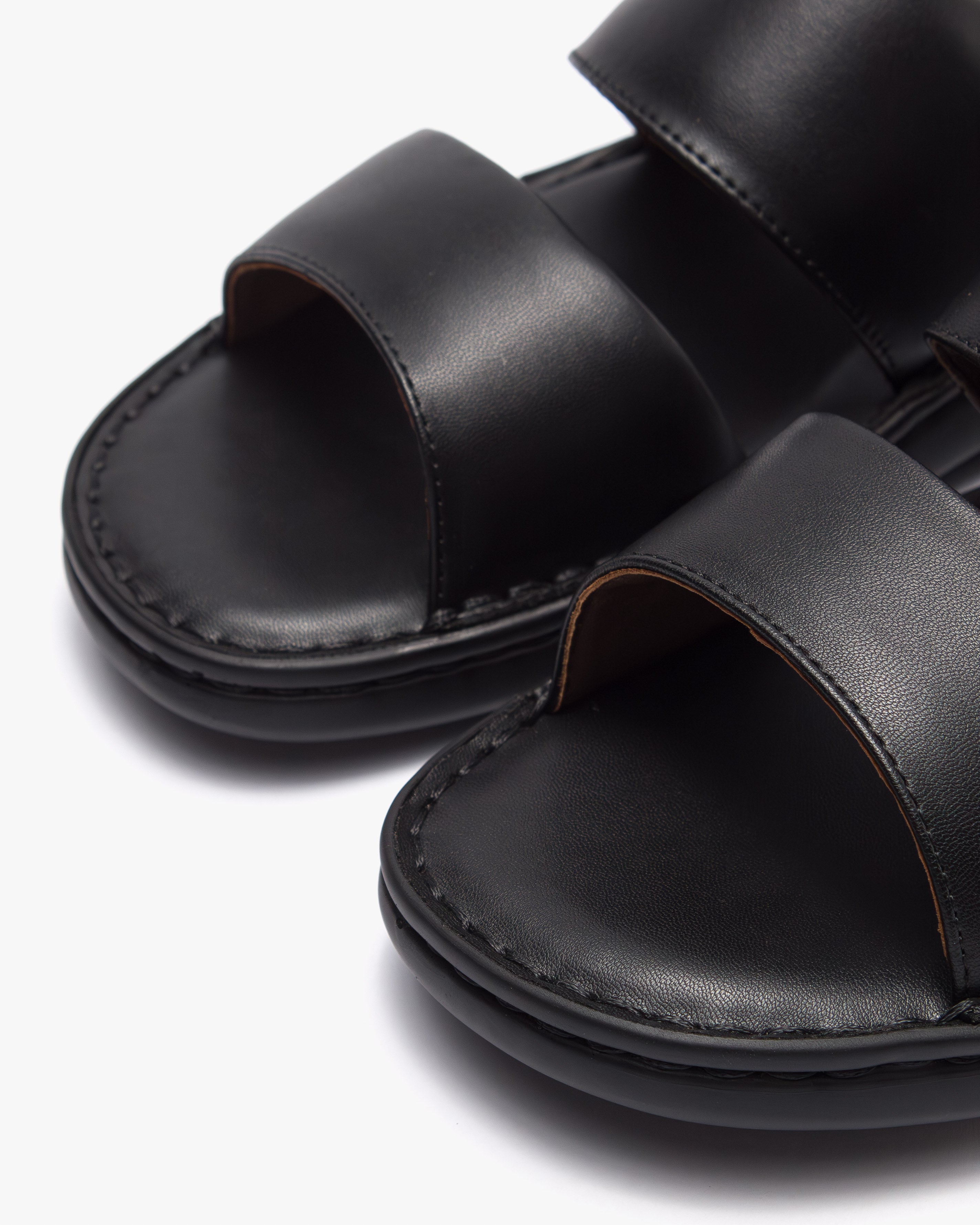 نعال طبي خياطة يدوية (أسود)