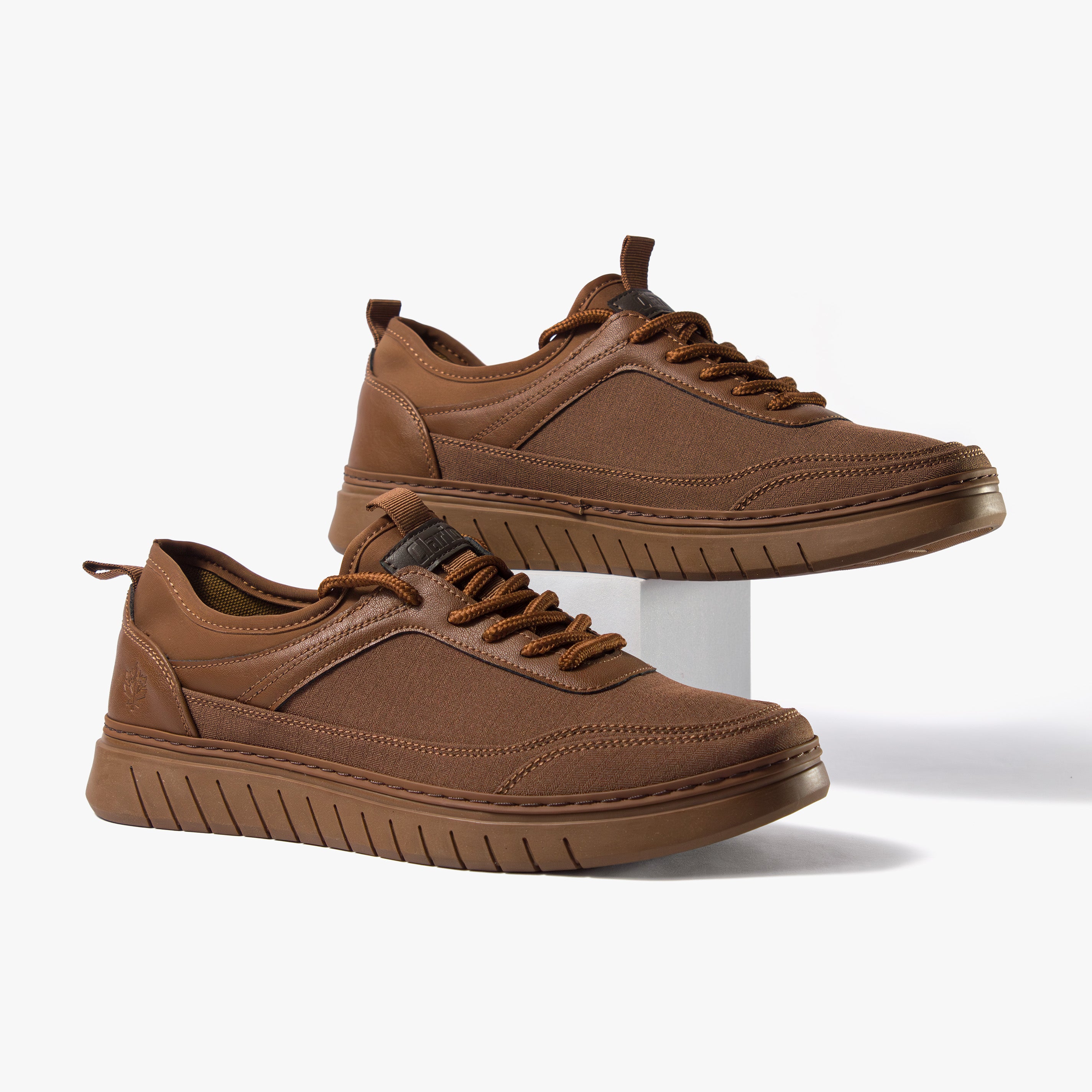 حذاء كاجوال رجالي (بني)