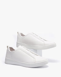 حذاء كاجوال رجالي جلد فاخر (أبيض)