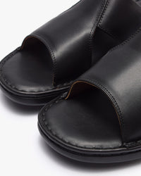 نعال طبي خياطة يدوية (أسود)