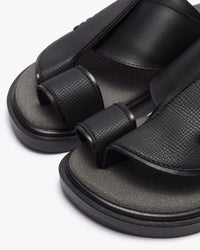 نعال شرقي عصري جلد فاخر (أسود&رصاصي)