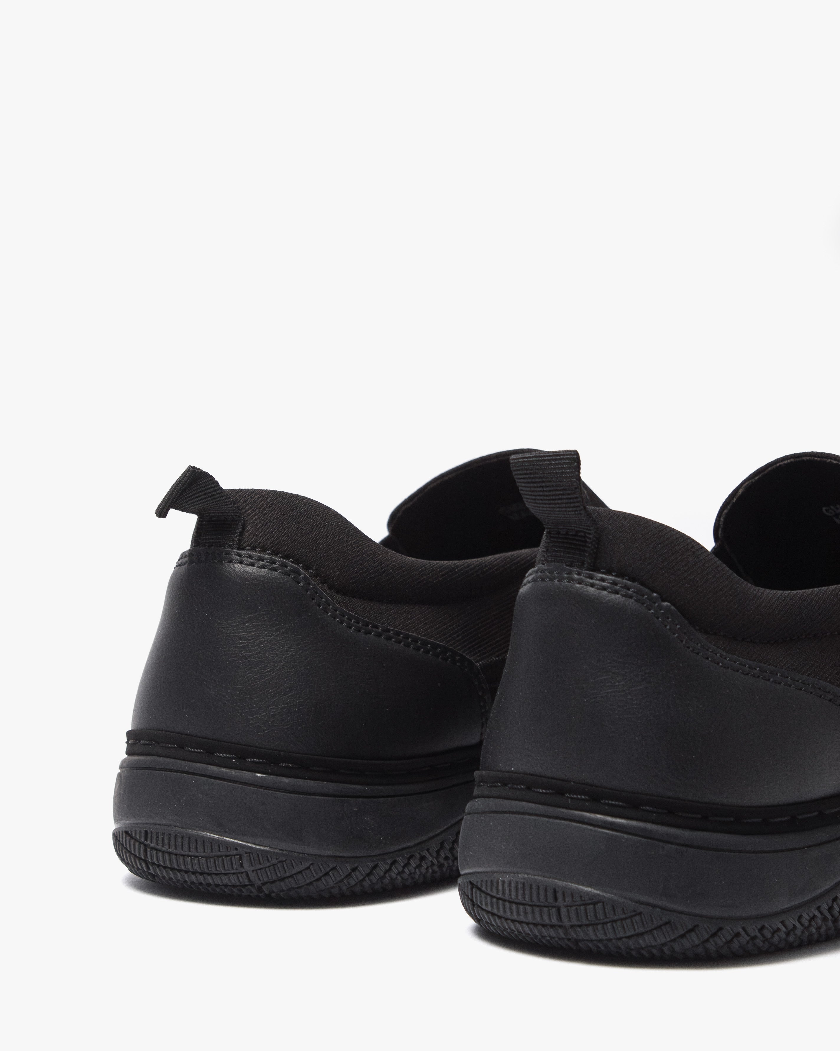 حذاء كاجوال رجالي سليب أون (أسود)