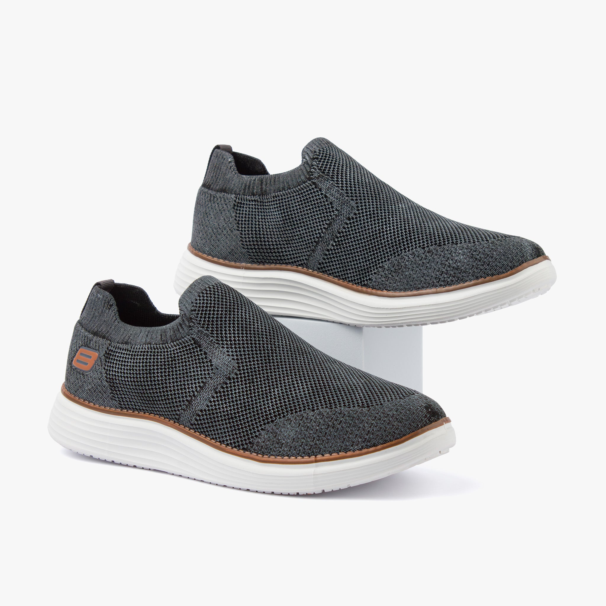 حذاء رياضي رجالي سهل الارتداء (رصاصي غامق)