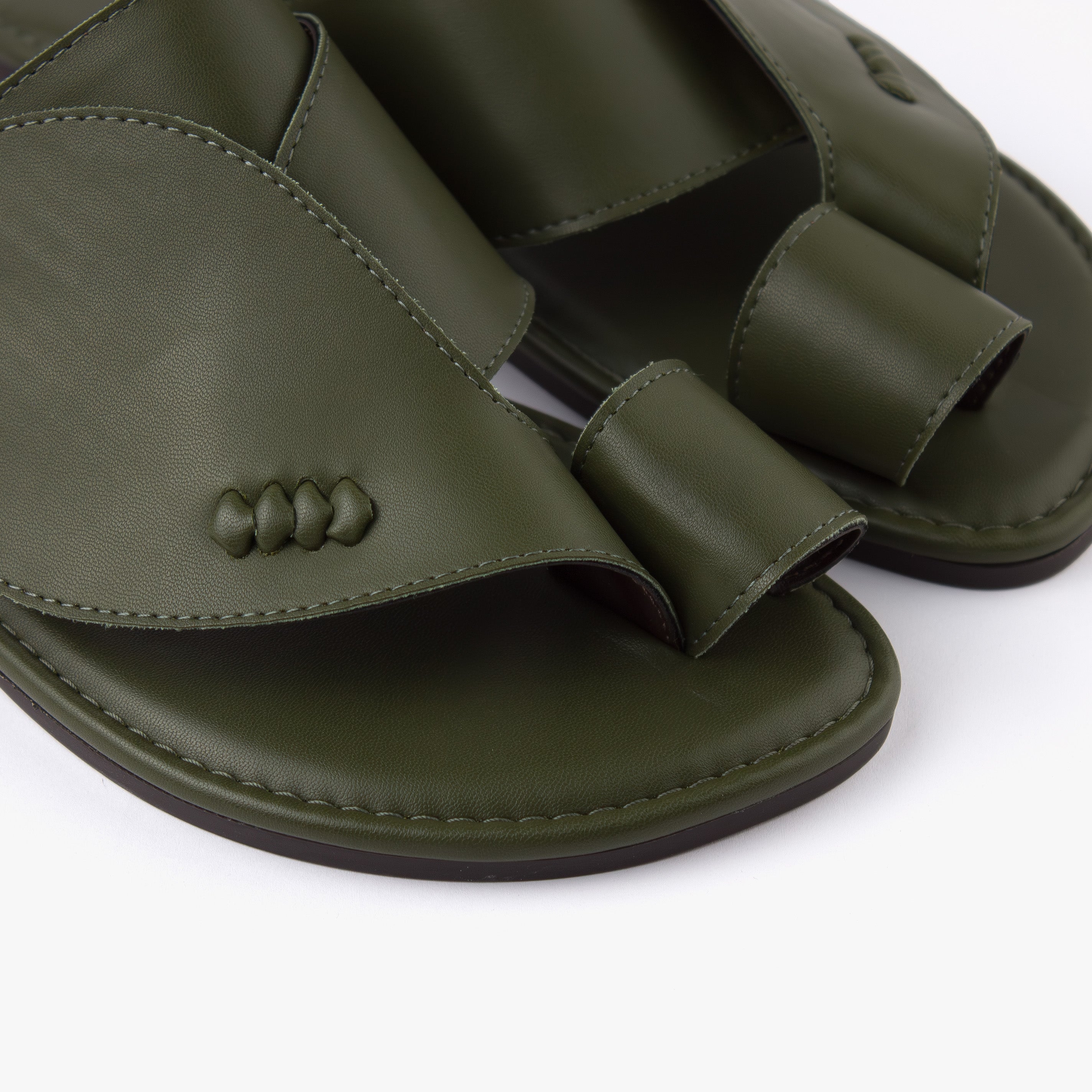 حذاء شرقي تركي راقي (زيتي)