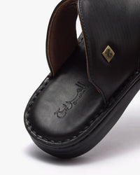 شرقي طبي خياطة يدوية (أسود)