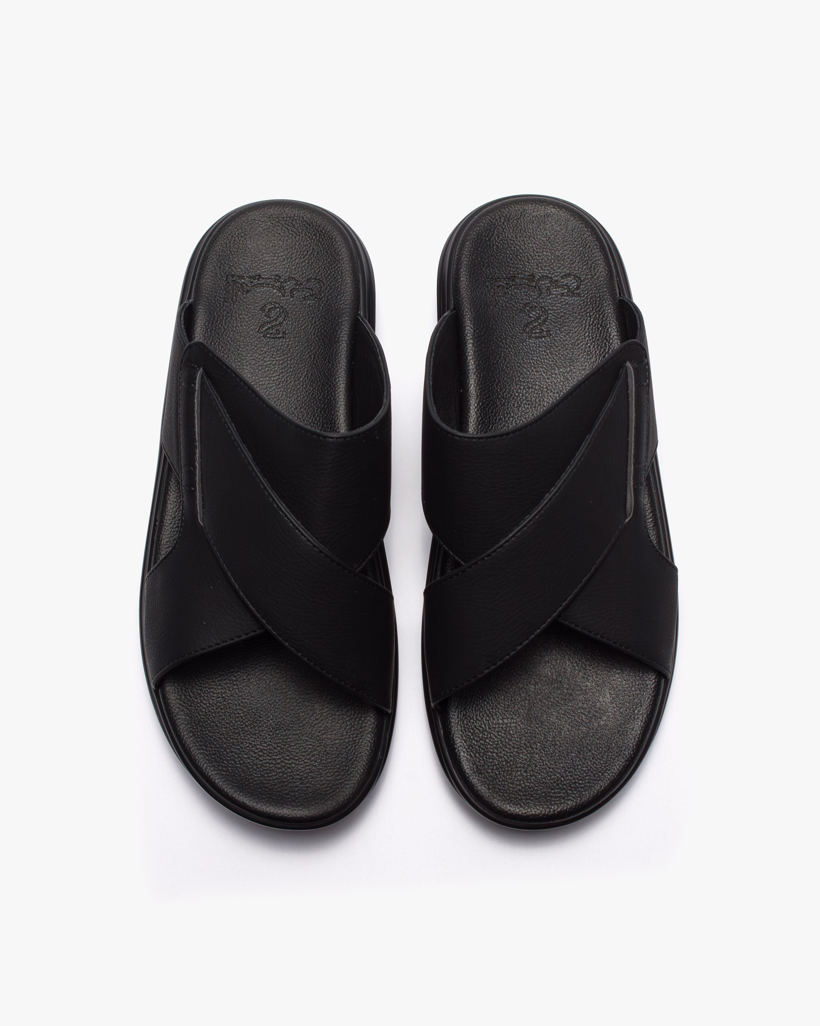 نعال مريح بتصميم متقاطع (أسود)