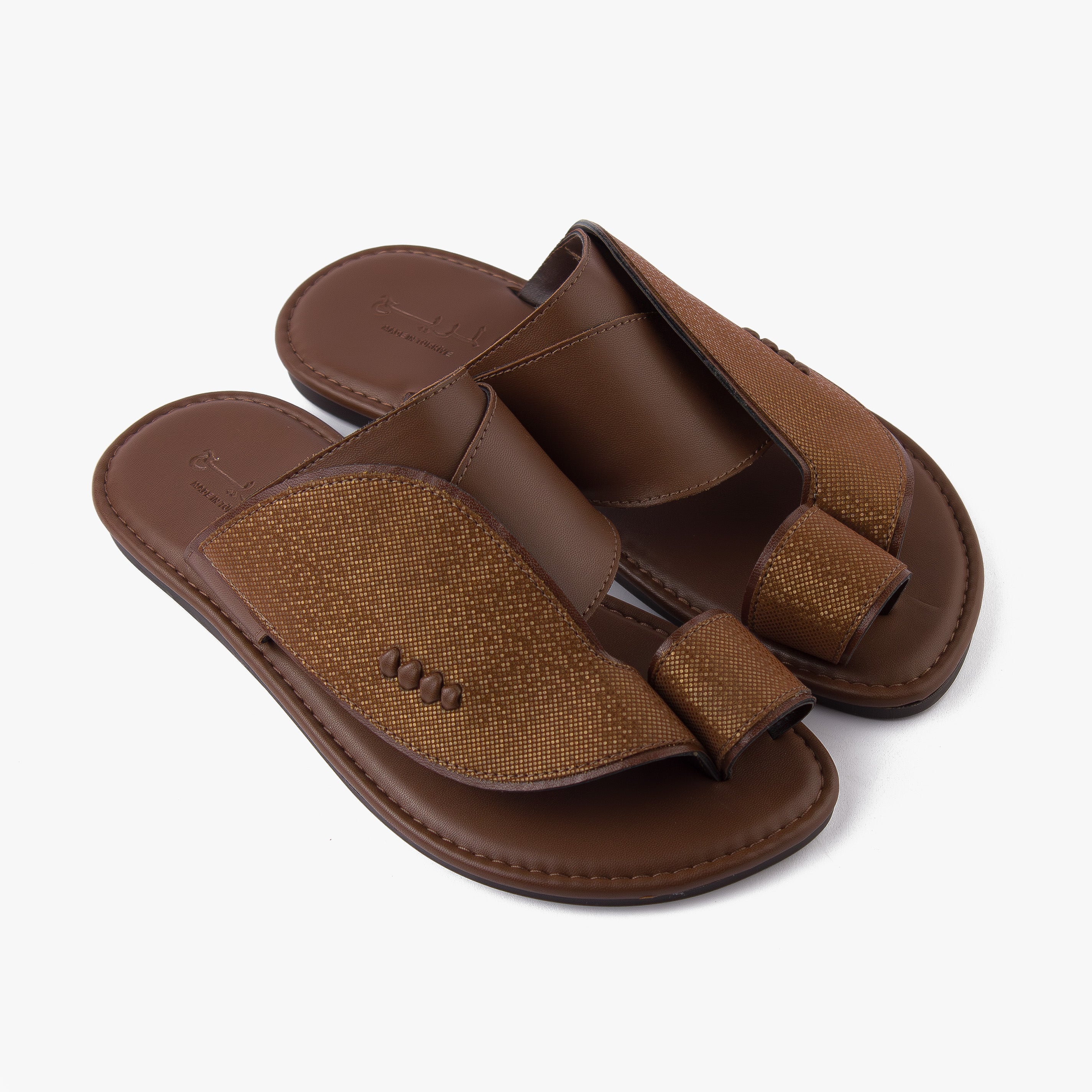 حذاء شرقي تركي منقط نجوم (بني)