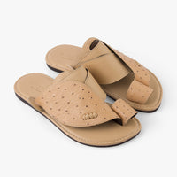 حذاء شرقي تركي شكل جلد التمساح (بيج)