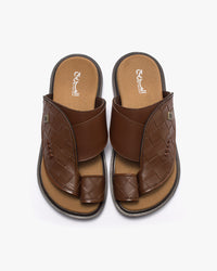 نعال شرقي عصري نقشة مجدولة (بني)