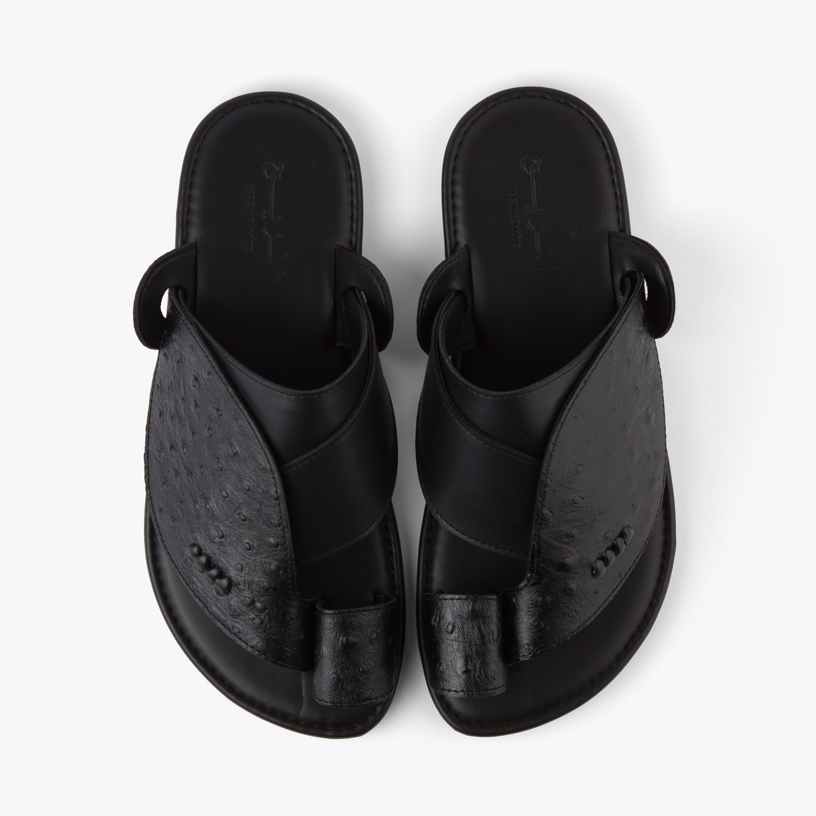 حذاء شرقي تركي شكل جلد التمساح (أسود)