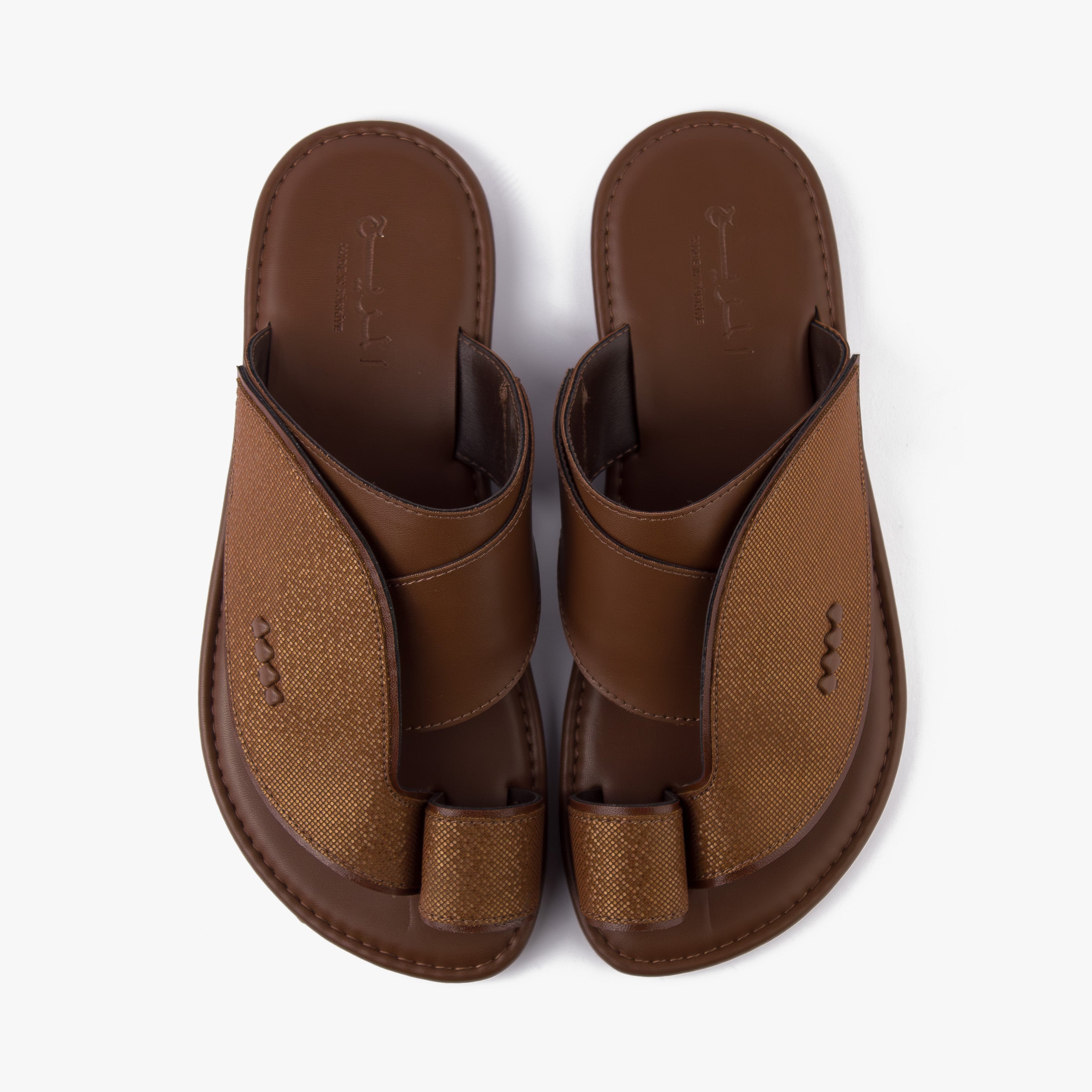 حذاء شرقي تركي منقط نجوم (بني)